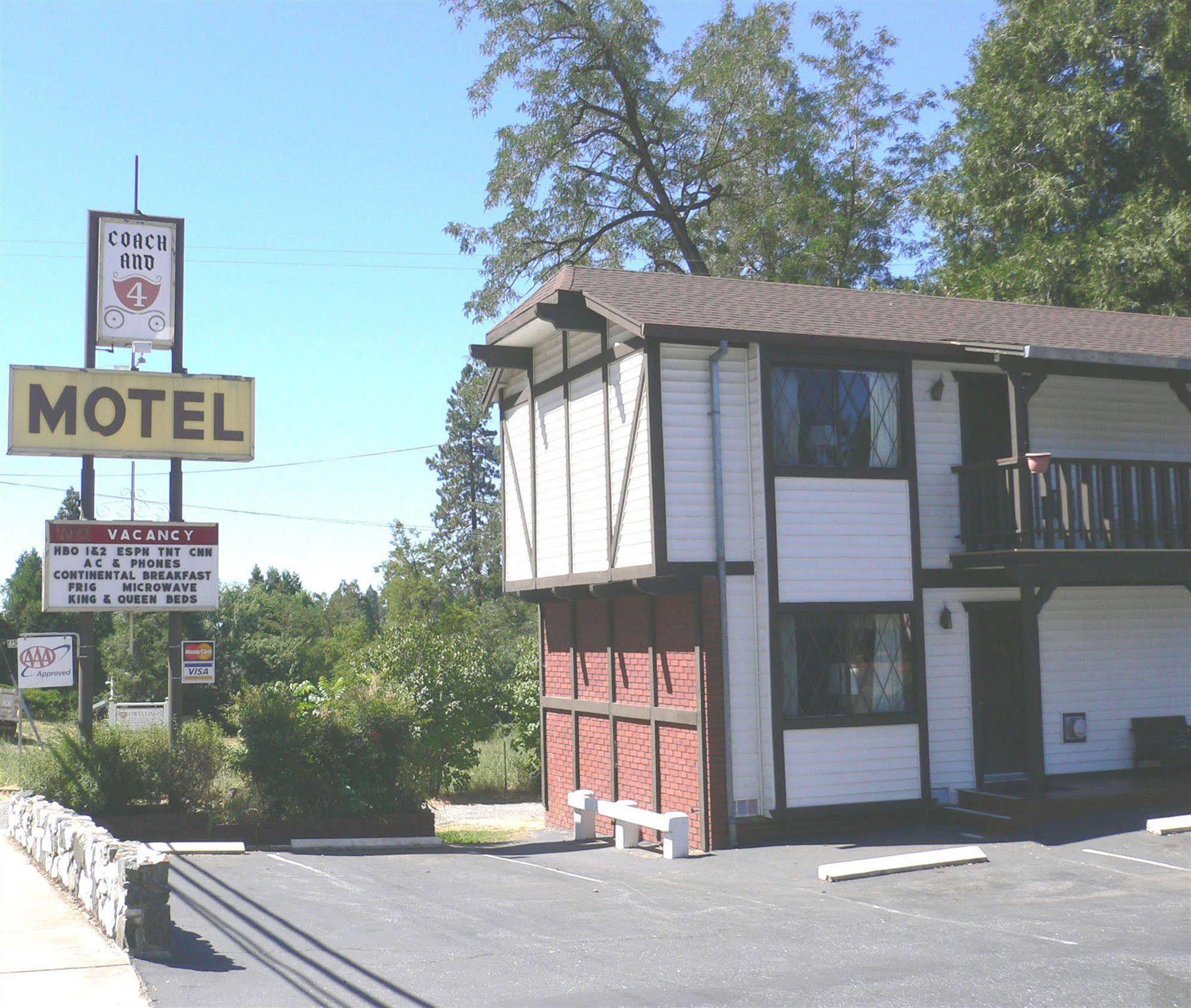 Coach N Four Motel Grass Valley Exterior foto