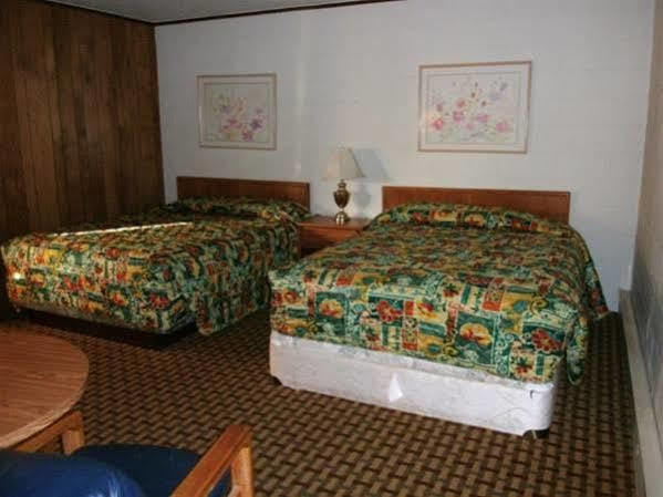 Coach N Four Motel Grass Valley Exterior foto